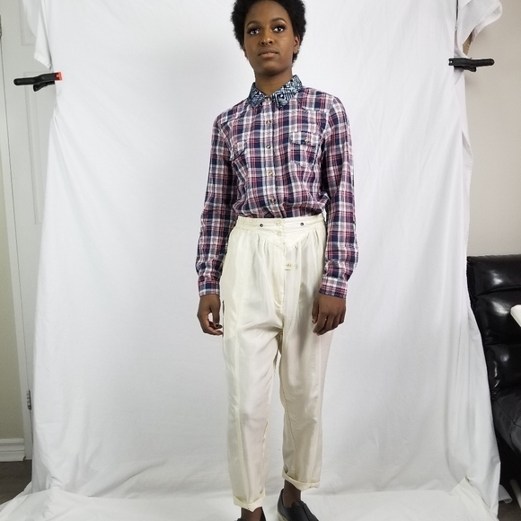 Upcycled vintage button-down plaid shirt - Picture 3 of 5